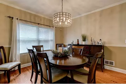1720 Tower Hill Drive, Woodridge, IL 60517 - Photo 10