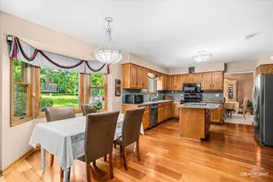 2277 Ridgewood Rd, Lisle, IL 60532 - Photo 10