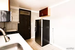 8023 S Wood St, Chicago, IL 60620 - Photo 4