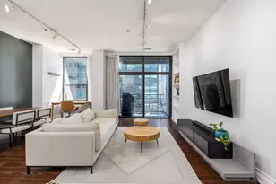 130 S Canal St, Chicago, IL 60606 - Photo 4
