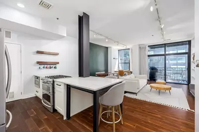 130 S Canal Street #817, Chicago, IL 60606 - Photo 14