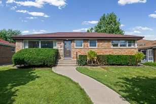 9338 Lowell Ave, Skokie, IL 60076 - Photo 1