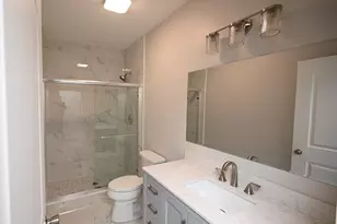 1630 W Thorndale Ave, Chicago, IL 60660 - Photo 20