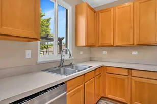 1004 Phelps Ln, Shorewood, IL 60404 - Photo 10