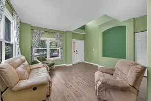 1004 Phelps Ln, Shorewood, IL 60404 - Photo 6