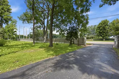 37W961 Bowes Road, Elgin, IL 60124 - Photo 44