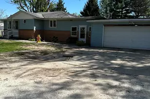 115 Northwestern St, Spring Valley, IL 61362 - Photo 4