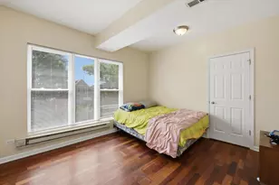 6735 S Eberhart Ave, Chicago, IL 60637 - Photo 24