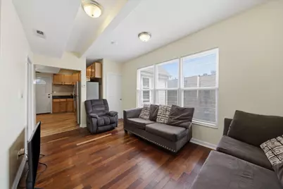 6735 S Eberhart Avenue, Chicago, IL 60637 - Photo 22