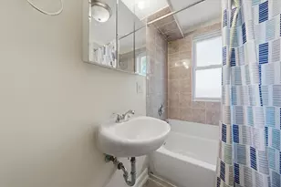 6735 S Eberhart Ave, Chicago, IL 60637 - Photo 30