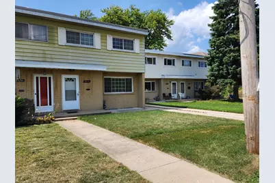 8916 Gross Point Road, Skokie, IL 60077 - Photo 2