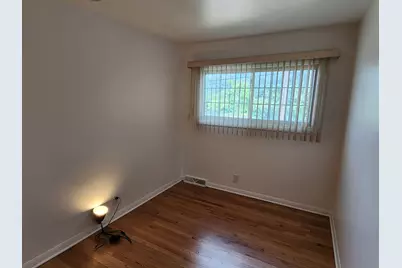 8916 Gross Point Road, Skokie, IL 60077 - Photo 18