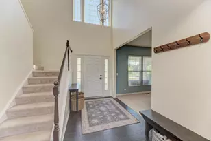 3507 Crestwood Ln, Carpentersville, IL 60110 - Photo 6