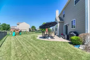 3507 Crestwood Ln, Carpentersville, IL 60110 - Photo 40