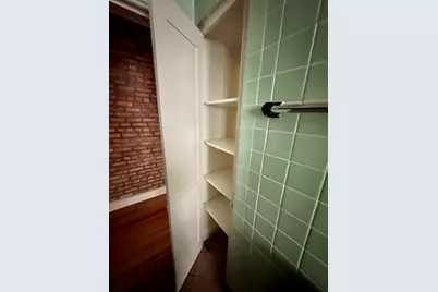 6631 N Glenwood Avenue #2N, Chicago, IL 60626 - Photo 10