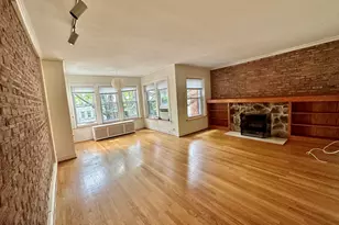 6631 N Glenwood Ave, Chicago, IL 60626 - Photo 2