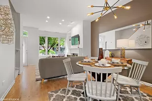 1345 S Indiana Pkwy, Chicago, IL 60605 - Photo 6