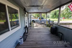 2 Elmwood Ave, Momence, IL 60954 - Photo 2