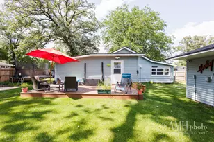 2 Elmwood Ave, Momence, IL 60954 - Photo 28