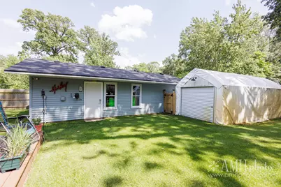 2 Elmwood Avenue, Momence, IL 60954 - Photo 32