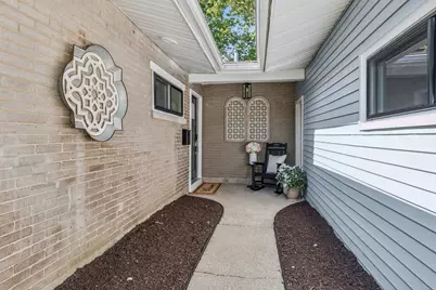 1124 59th Street, Downers Grove, IL 60516 - Photo 2