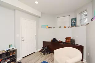 3751 W Diversey Ave, Chicago, IL 60647 - Photo 10