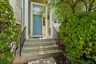 1584 Shire Ct, Gurnee, IL 60031 - Photo 2