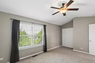 1584 Shire Ct, Gurnee, IL 60031 - Photo 12