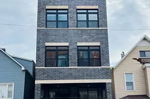 3253 N Elston Ave, Chicago, IL 60618 - Photo 2