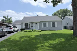 15013 Huntington Ct, Orland Park, IL 60462 - Photo 2