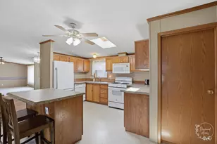20 St Francis Dr, Bourbonnais, IL 60914 - Photo 6