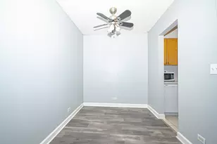 5950 N Kenmore Ave, Chicago, IL 60660 - Photo 6