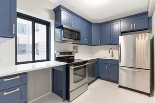 5056 N Marine Dr, Chicago, IL 60640 - Photo 8