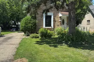 610 McClure Ave, Elgin, IL 60123 - Photo 4
