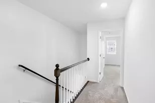 1534 Slade Wy, Des Plaines, IL 60018 - Photo 6