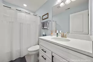 235 Lakeshore Dr, Oswego, IL 60543 - Photo 12