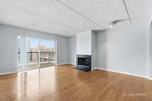 811 Chicago Ave, Evanston, IL 60202 - Photo 4
