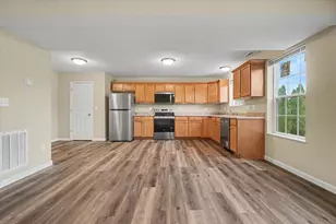 3312 Boulder Ridge Dr, Champaign, IL 61822 - Photo 10