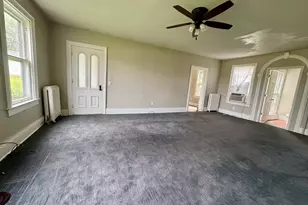 204 S Main St, Sheffield, IL 61361 - Photo 12