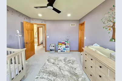 2052 Gardner Circle E, Aurora, IL 60503 - Photo 18