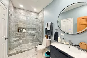 2052 Gardner Cir E, Aurora, IL 60503 - Photo 10