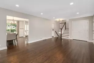 31 N Forrest Ave, Arlington Heights, IL 60004 - Photo 12
