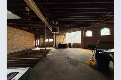 4271 N Elston Avenue, Chicago, IL 60618 - Photo 10