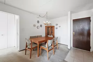 2005 S Finley Rd, Lombard, IL 60148 - Photo 8