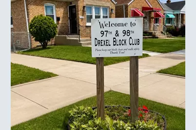 9801 S Drexel Avenue, Chicago, IL 60628 - Photo 1