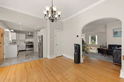 617 S 4th Street, Aurora, IL 60505 - Photo 6