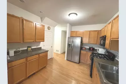 918 Oak Ridge Boulevard, Elgin, IL 60120 - Photo 10