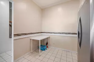 121 Golfview Dr, Glendale Heights, IL 60139 - Photo 12