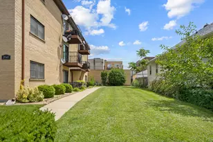 2545 N 72nd Ct, Elmwood Park, IL 60707 - Photo 20
