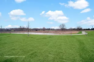 1398 Kessler Dr, Mundelein, IL 60060 - Photo 32